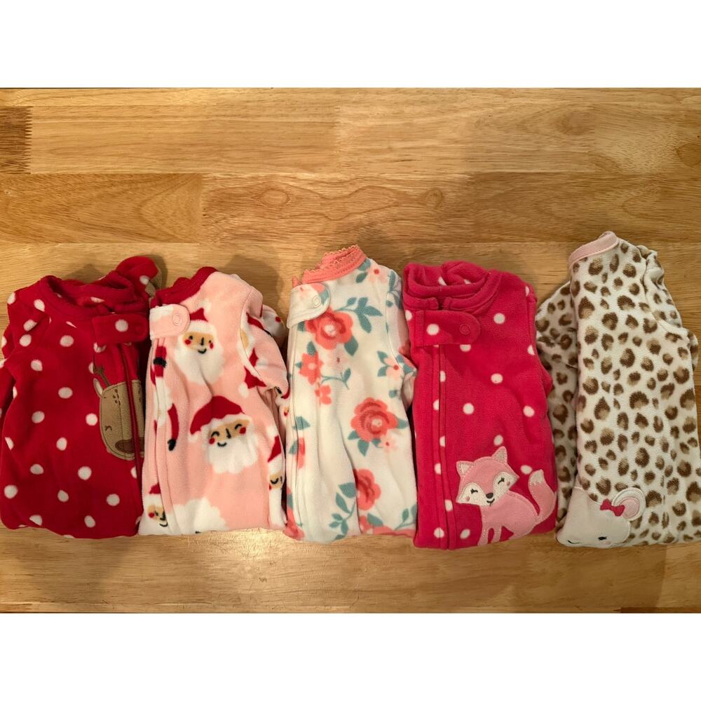 LOT of 5 Pc Baby Girls Sleepers #GRL, size NB, All Season Sleepers, Christmas